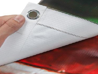 德钦喷绘和刀刮布的工艺区别。